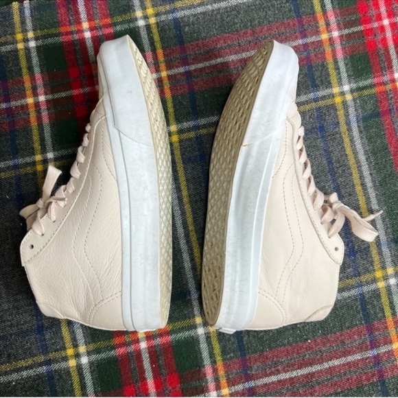 VANS Court Mid DX (Leather) Delicacy Pink Skate Shoes - Picture 5 of 8